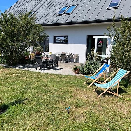 Dom W Trawach Apartamento Smoldzinski Las Exterior foto