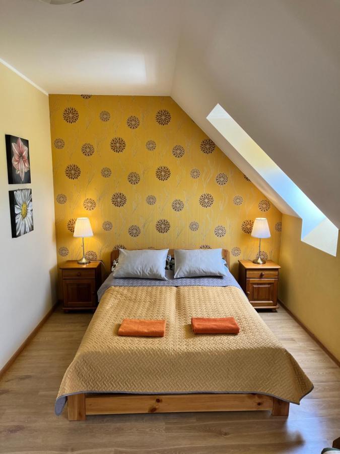 Dom W Trawach Apartamento Smoldzinski Las Quarto foto